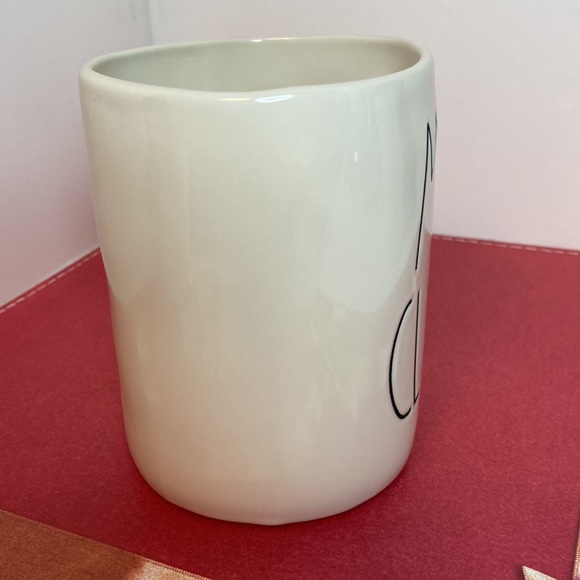 Rae Dunn MR. CLAUS and MRS. CLAUS Mugs - Picture 5 of 14